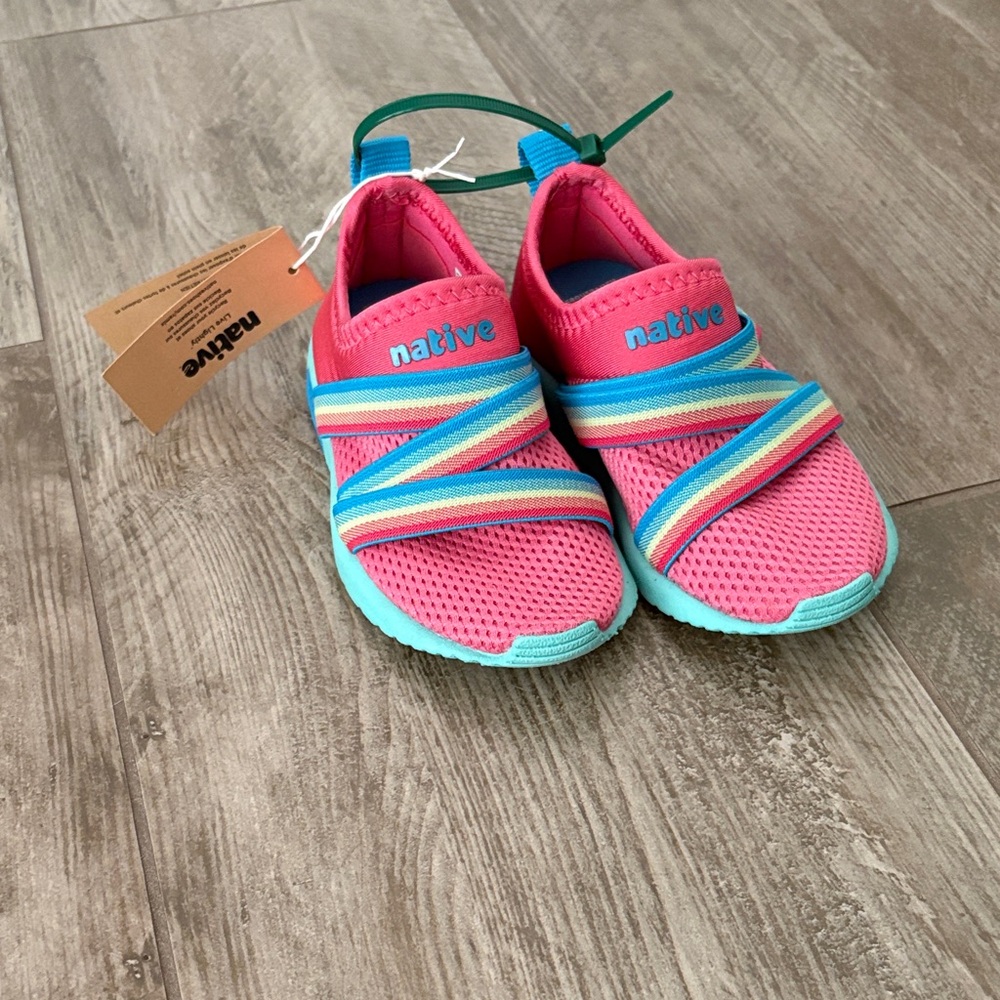 Native Kids Sneakers in Pink with Rainbow